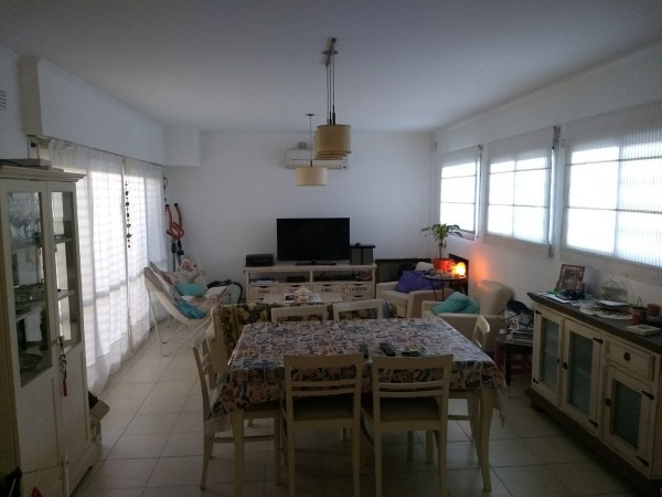  Re Tasada Casa en Venta Villa Castels Gonnet 