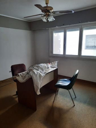 14 Y 48 -  OFICINA ZONA TRIBUNALES