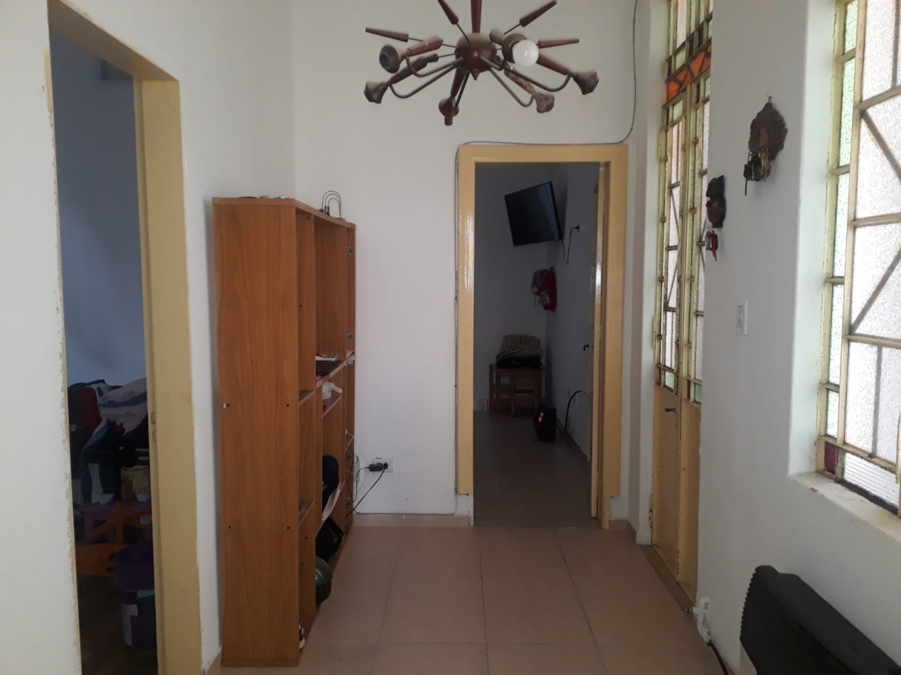  16 y 58 PH EN PLANTA BAJA SOBRE LOTE 10X30  150M2 CUBIERTOS 