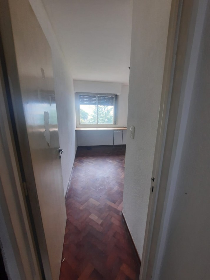 EXCELENTE DEPARTAMENTO EN  VENTA 58 ESQ 7 -   2 DORMITORIOS 