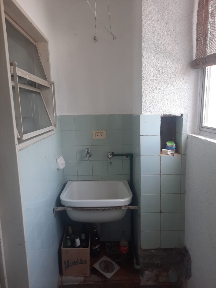 EXCELENTE DEPARTAMENTO EN  VENTA 58 ESQ 7 -   2 DORMITORIOS 