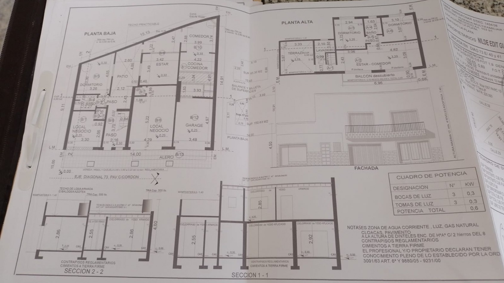 DIAG 73 Y 40 - CASA CON DOS LOCALES EN VENTA SOBRE DIAGONAL 73