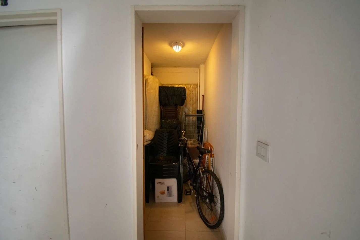 25 ESQ 34 TRIPLEX  EN VENTA  -  TRES DORMITORIOS    - DOS COCHERAS 
