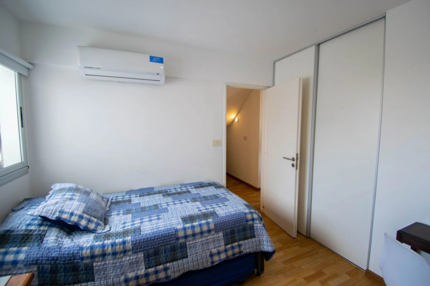 25 ESQ 34 TRIPLEX  EN VENTA  -  TRES DORMITORIOS    - DOS COCHERAS 