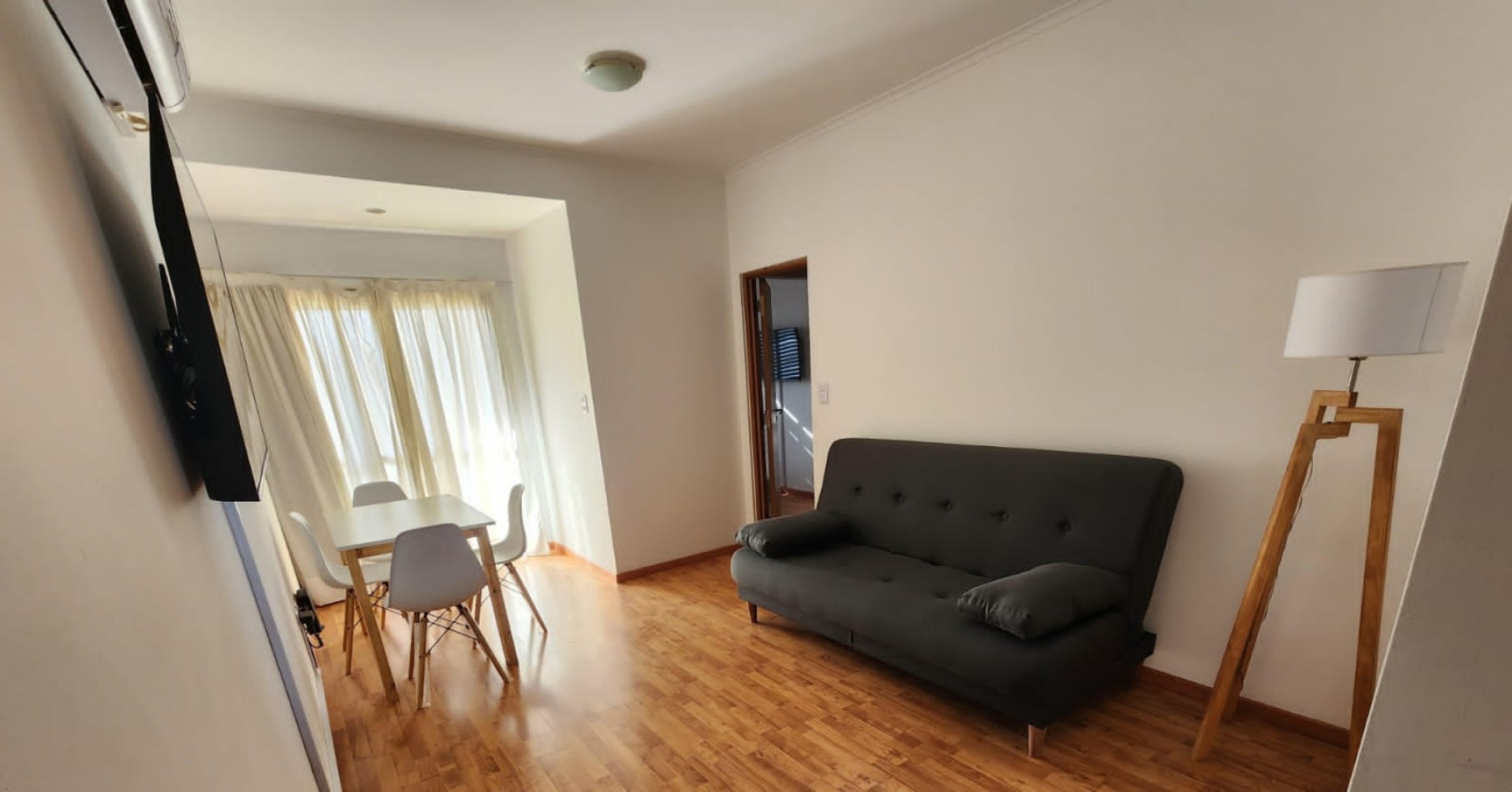 61 E/ 11 Y 12 - DEPARTAMENTO  1 DORMITORIO CON BALCON 
