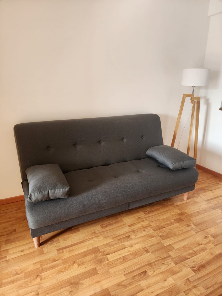 61 E/ 11 Y 12 - DEPARTAMENTO  1 DORMITORIO CON BALCON 