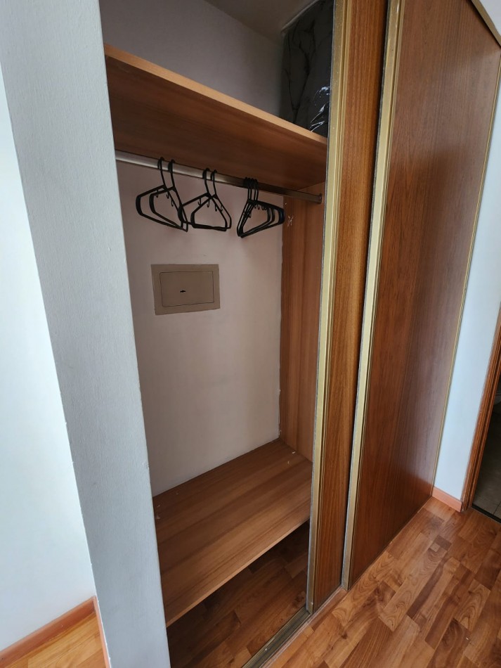 61 E/ 11 Y 12 - DEPARTAMENTO  1 DORMITORIO CON BALCON 