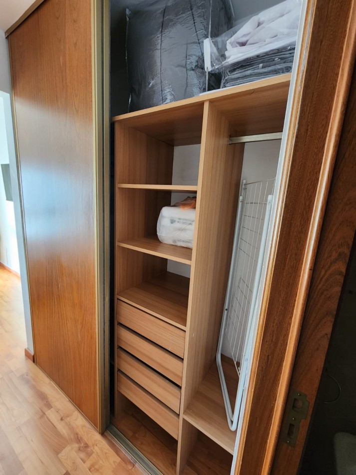 61 E/ 11 Y 12 - DEPARTAMENTO  1 DORMITORIO CON BALCON 