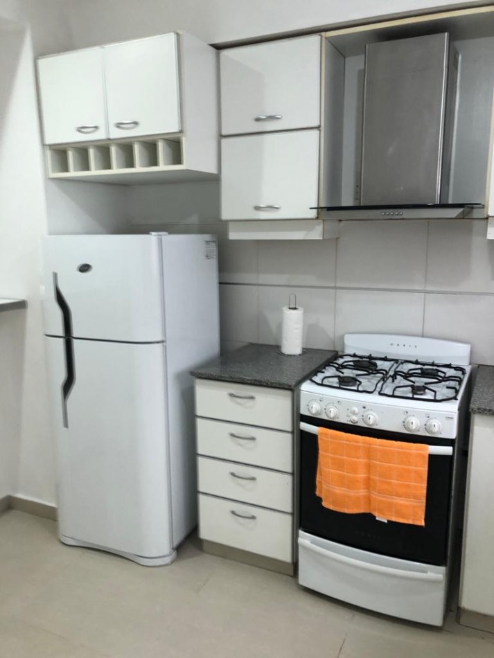 EXCELENTE DEPARTAMENTO AMOBLADO  -   DE 2 DORMITORIOS 