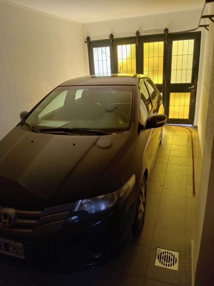 11 y 40 -  EXCELENTE CASA EN VENTA - BARRIO NORTE