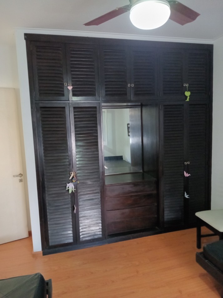 11 y 40 -  EXCELENTE CASA EN VENTA - BARRIO NORTE