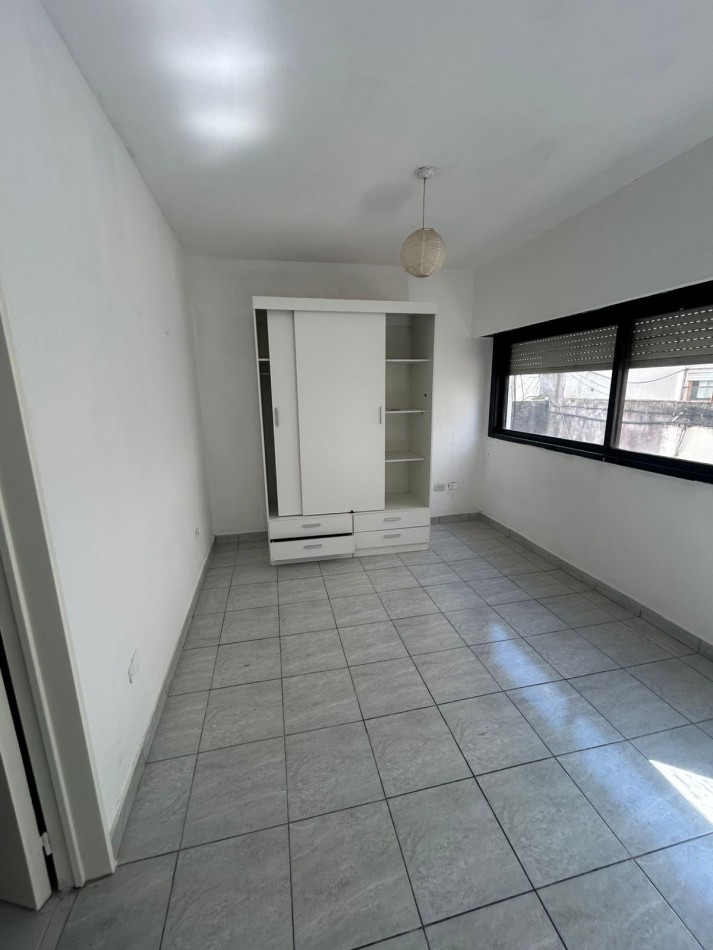 4 E/ 55 Y 56 - MONOAMBIENTE CENTRICO EN LA PLATA