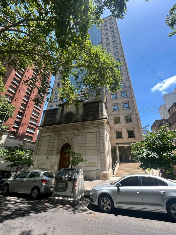 53 E/ 10 Y 11 - 2 DORM CON COCHERA - CENTRO DE LA PLATA 