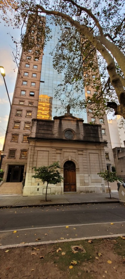 53 E/ 10 Y 11 - 2 DORM CON COCHERA - CENTRO DE LA PLATA 