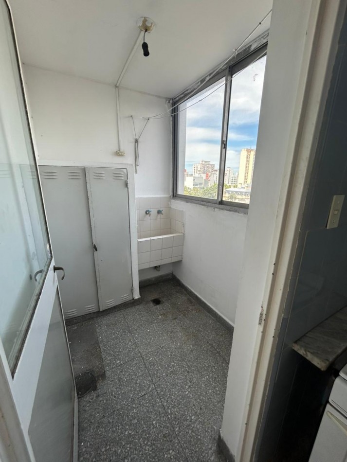 6 ESQ 51 - 2 DORM - CENTRO LA PLATA - VENTA