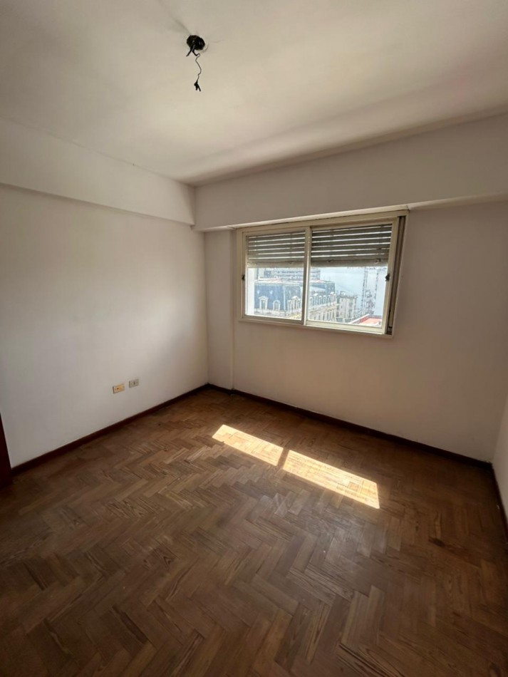 6 ESQ 51 - 2 DORM - CENTRO LA PLATA - VENTA
