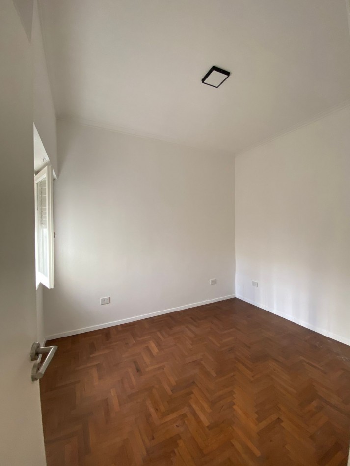14 e/ 70 y 17 -  VENDEMOS PH 2 DORM - REFACCIONADO A NUEVO