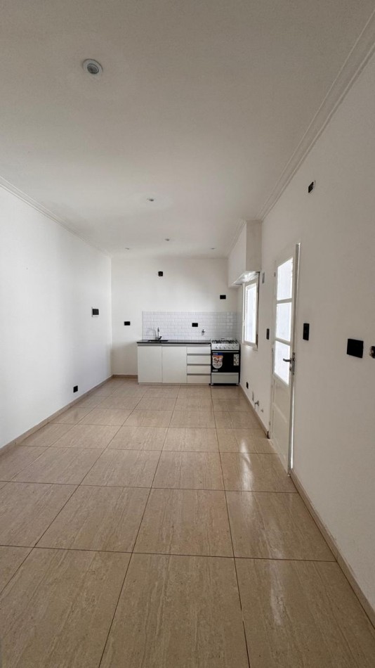 30 E/ 68 Y 69 - PH REMODELADO A NUEVO - 1 DORM - PATIO PARRILLAS