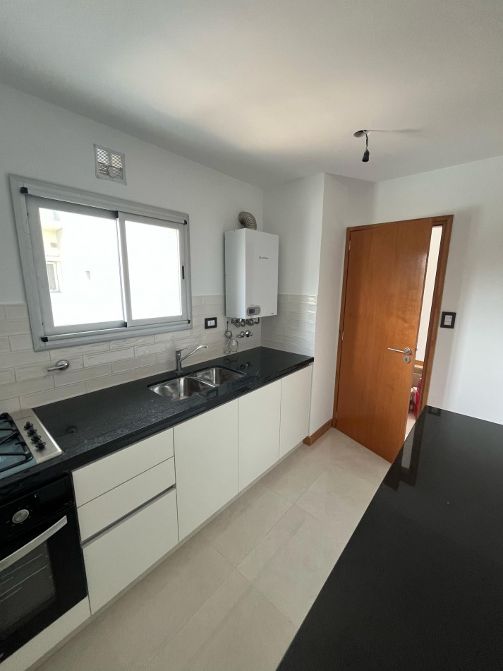 47 e/17 y 18 - departamentos de categoria de 1 dormitorio- A estrenar 
