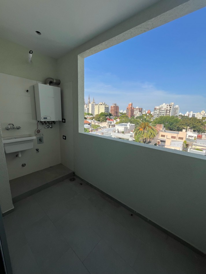 47 e/17 y 18 - departamentos de categoria de 1 dormitorio- A estrenar 