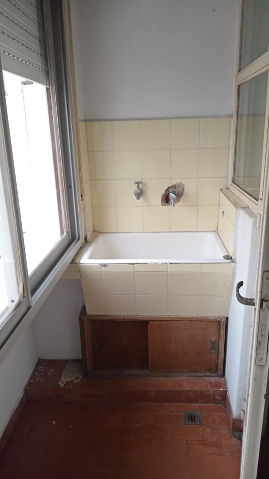 54  e/ 2 y 3 - 3 dorm - zona inmejorable - LA PLATA