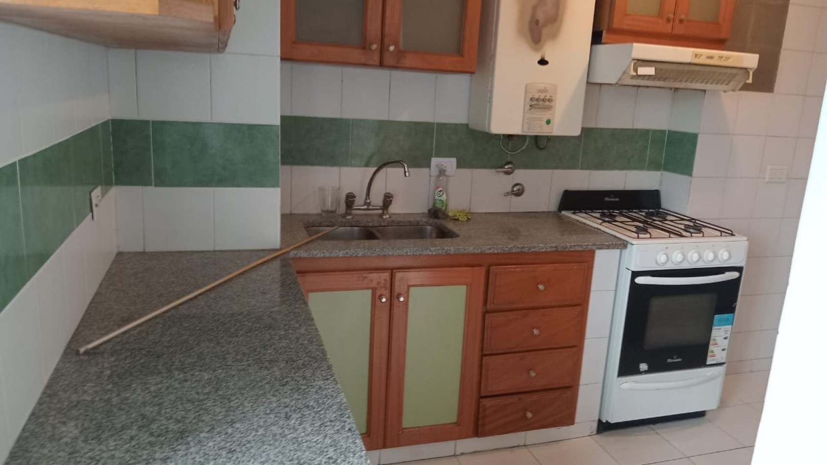 PLAZA ITALIA - EXCELENTE DEPARTAMENTO DE 2 DORMITORIOS EN ALQUILER 