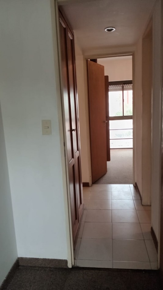PLAZA ITALIA - EXCELENTE DEPARTAMENTO DE 2 DORMITORIOS EN ALQUILER 