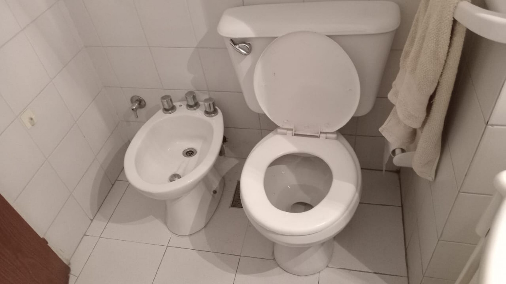 PLAZA ITALIA - EXCELENTE DEPARTAMENTO DE 2 DORMITORIOS EN ALQUILER 
