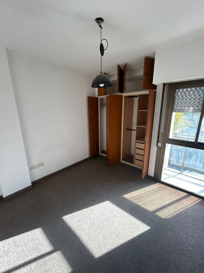 PLAZA ITALIA - EXCELENTE DEPARTAMENTO DE 2 DORMITORIOS EN ALQUILER 