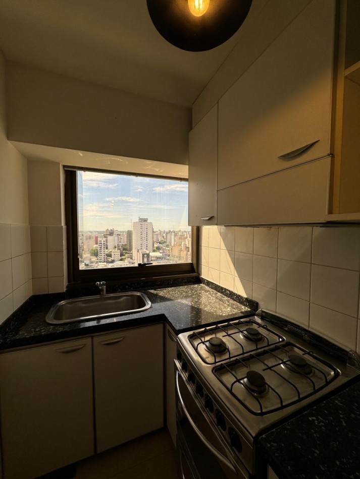 53 E/ 10 Y 11 - 2 DORM CON COCHERA - CENTRO DE LA PLATA 