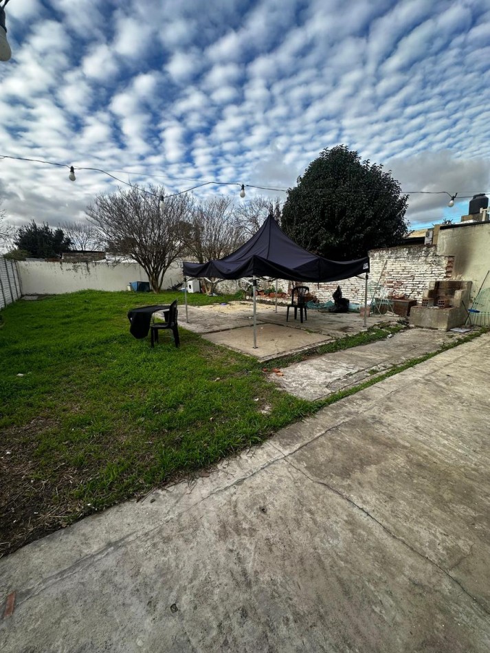 6 e/ 513 y 514. Casa en venta