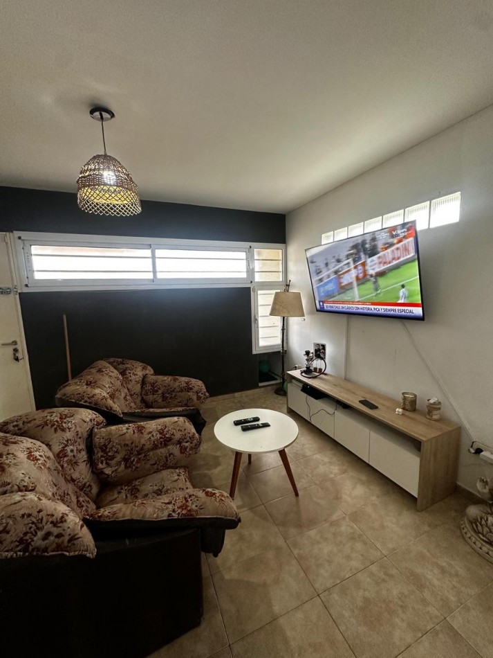 6 e/ 513 y 514. Casa en venta