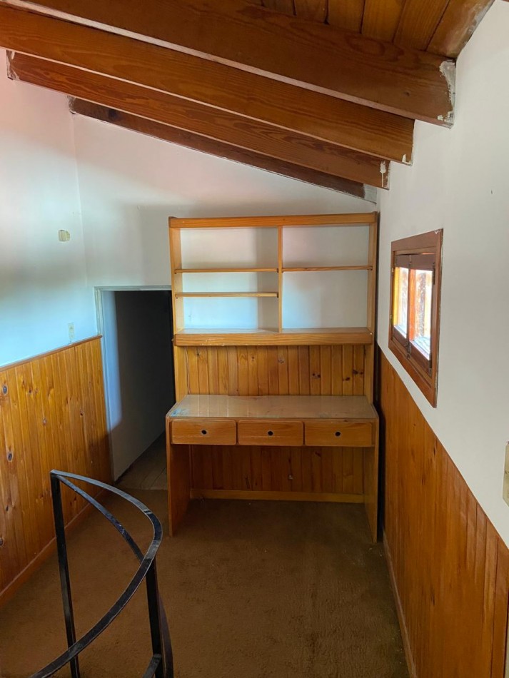 38 e/ 121 y 122 - Casa 3 dorm en ph - Barrio Hipodromo - parque 