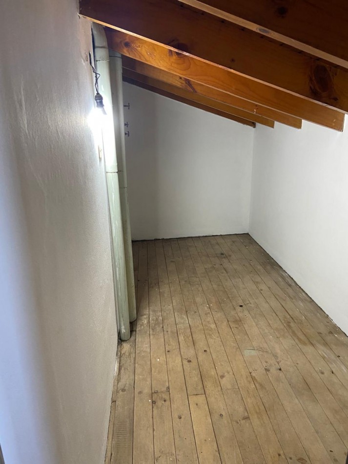 38 e/ 121 y 122 - Casa 3 dorm en ph - Barrio Hipodromo - parque 