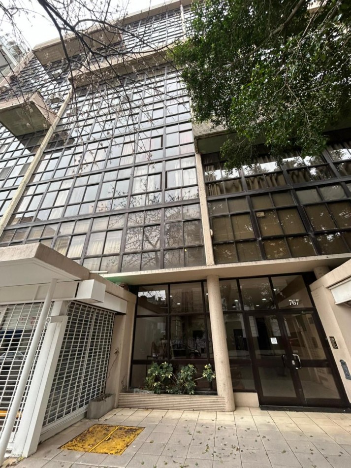 47 E/ 10 Y 11 - DEPTO DE 90 MT2 EN ALQUILER - CENTRO DE LA PLATA