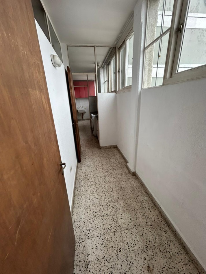 47 E/ 10 Y 11 - DEPTO DE 90 MT2 EN ALQUILER - CENTRO DE LA PLATA