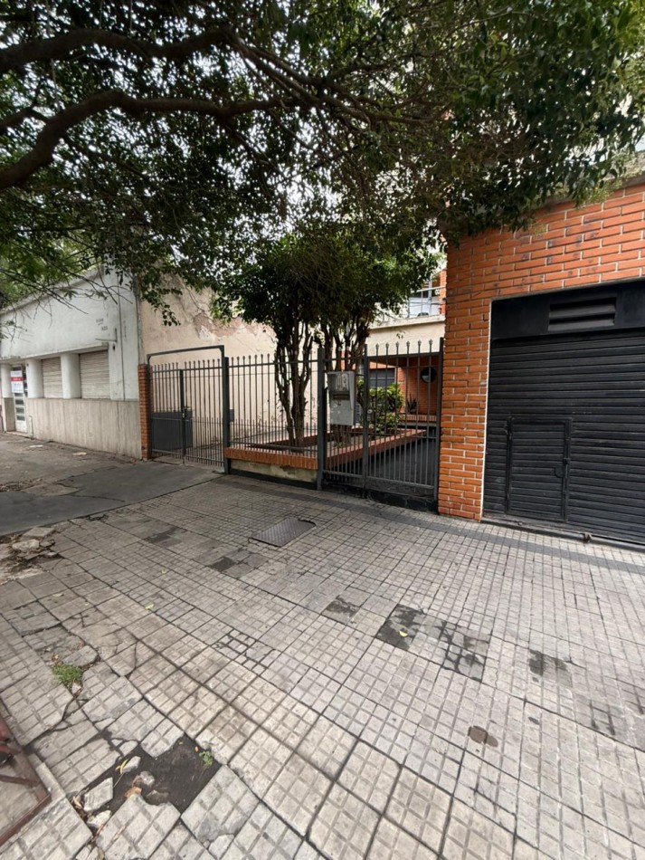 63 E 1 Y 2 -  DEPARTAMENTO DE 2 DORMITORIOS CON COCHERA EN ALQUILER 