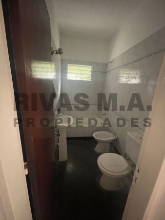 VENTA 60 ESQ 3- 2 DORM CON BALCON