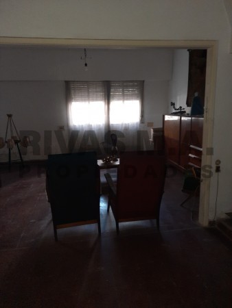 43 E/ 13 Y 14 - CASA SOBRE LOTE DE 8 X 40 - IDEAL CONSTRUCTORA 