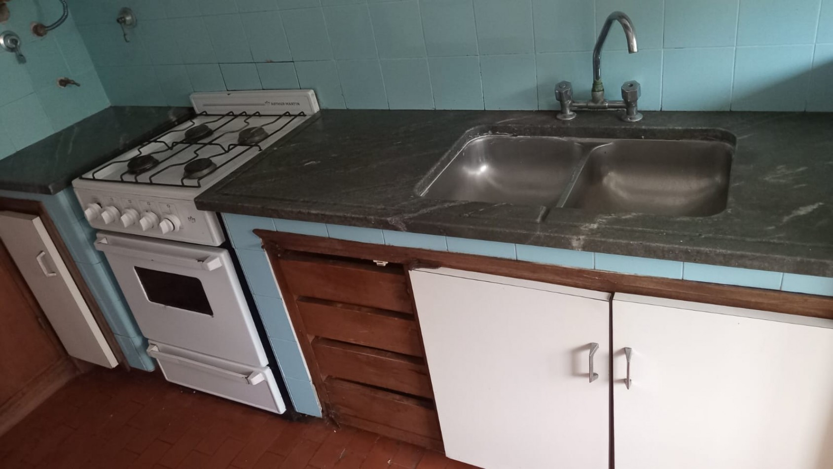 54  e/ 2 y 3 -  DEPARTAMENTO EN ALQUILER 3 DORMITORIOS 